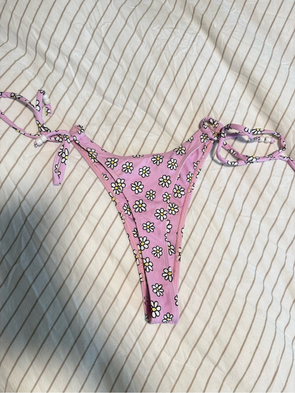 Knight swimwear Pink Daisy Bikini Set - Picture 2 of 2